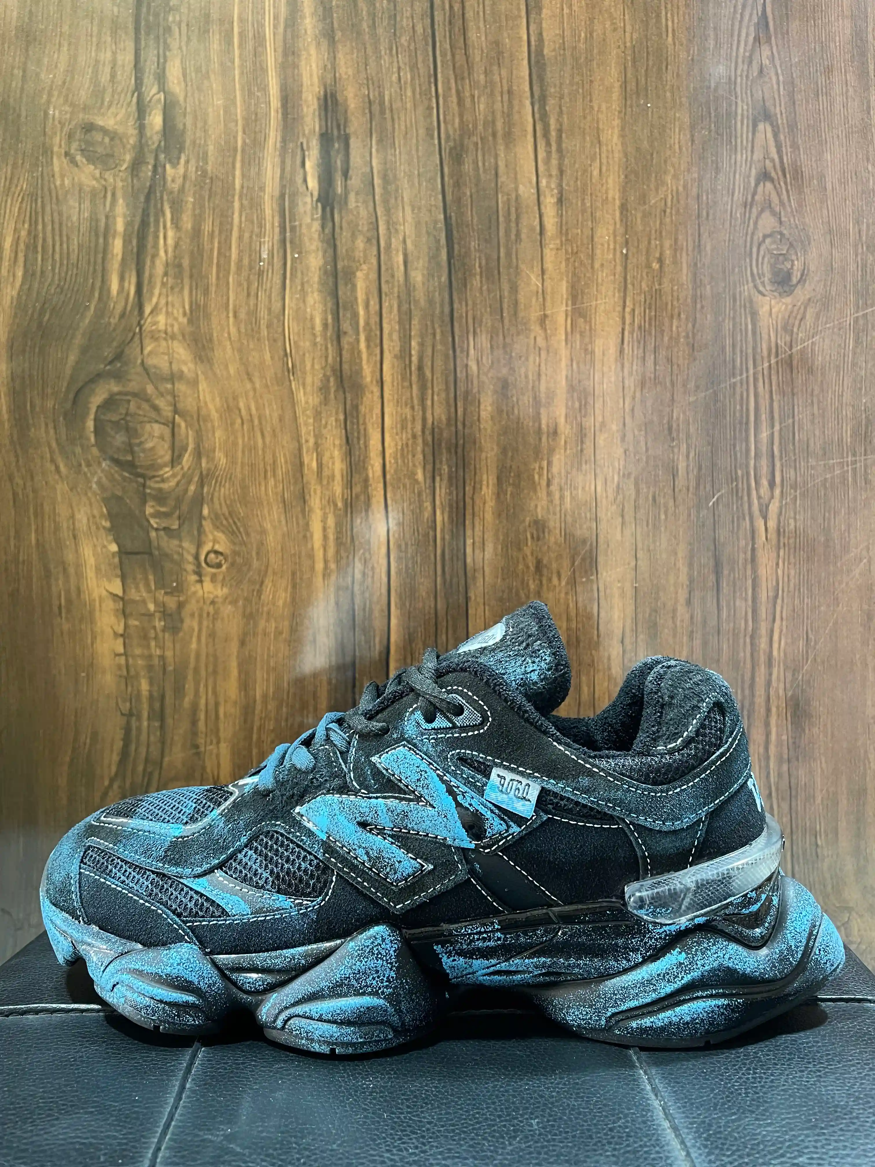 نیوبالانس مشکی کاستوم آبی