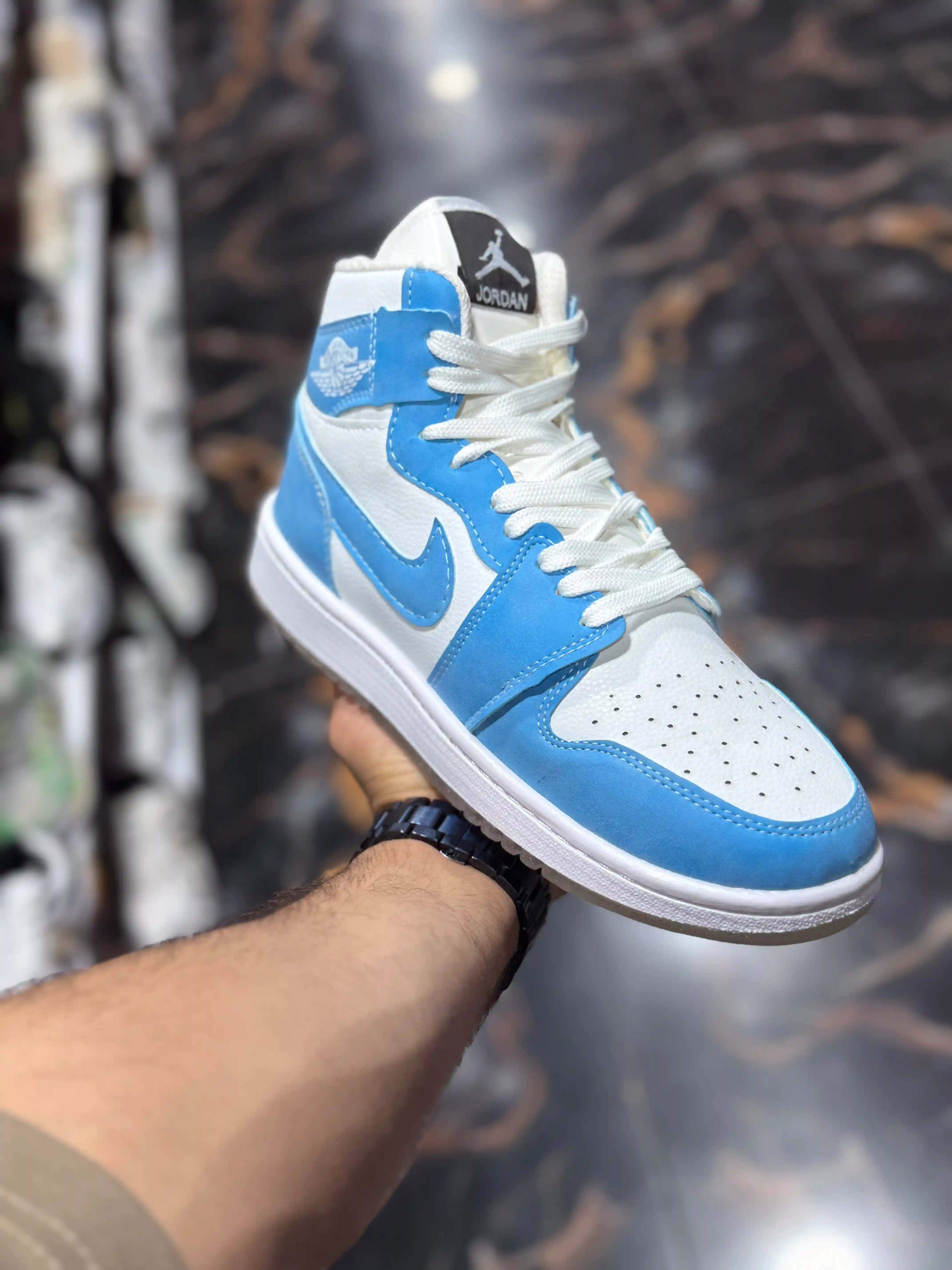 جردن سفید آبی 